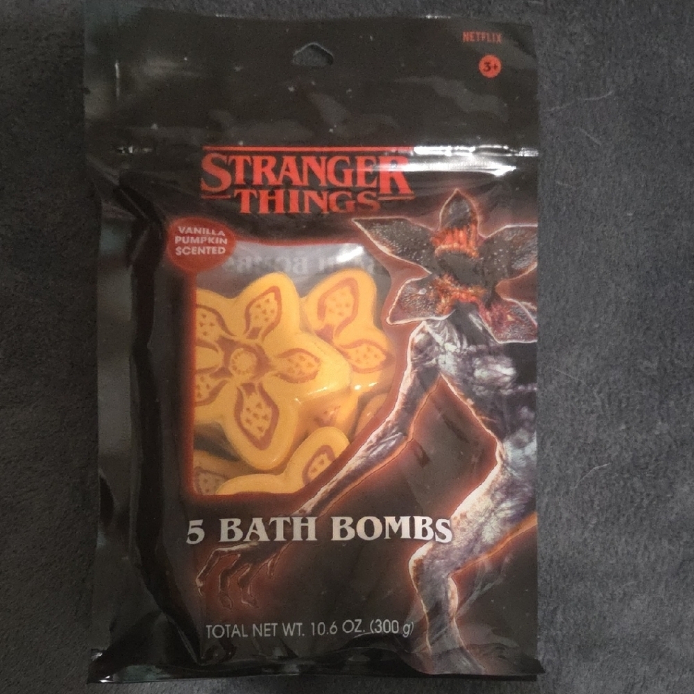 Stranger Things Bath Bombs- Vanilla Pumpkin